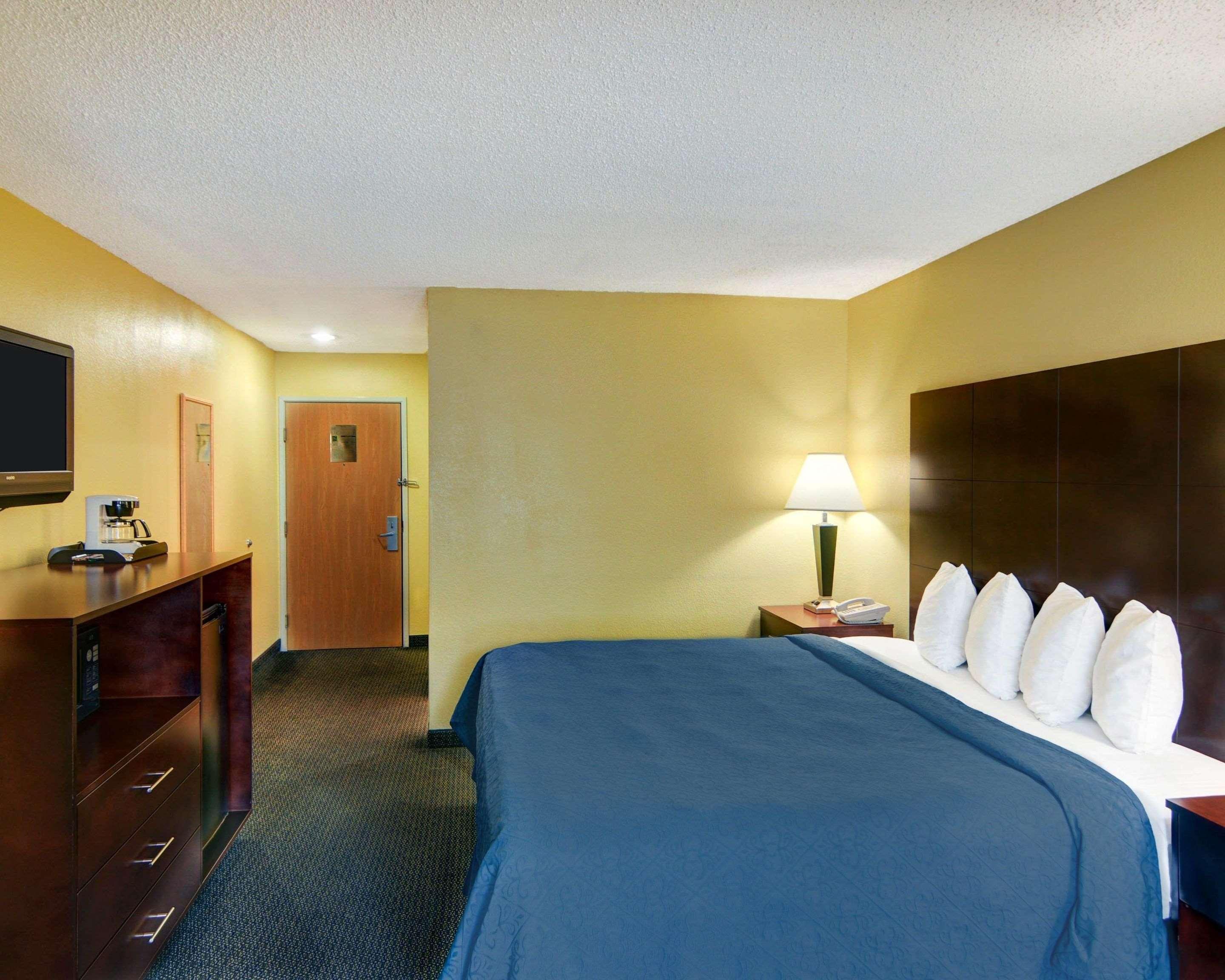 Quality & Hotel